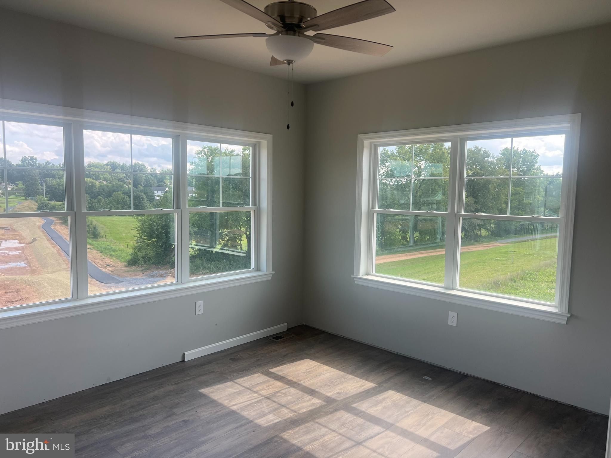 320 Ridgefield Drive. Elizabethtown, PA 17022