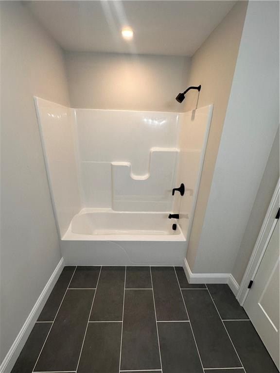 67 Kenway Avenue. Warwick, RI 02889