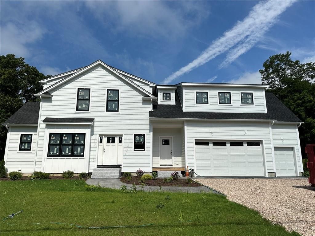 127 Oakwoods Drive. South Kingstown, RI 02879