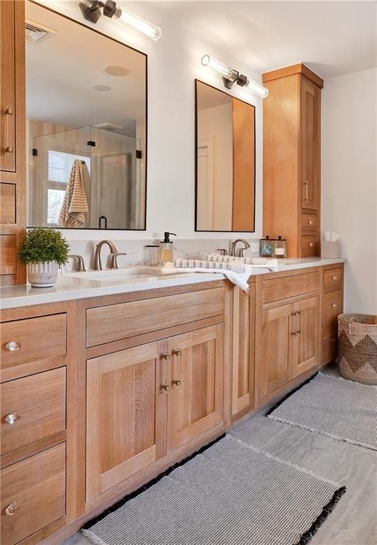 95 North Woods Trail. South Kingstown, RI 02879