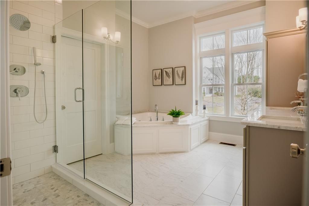 Model Carrs Lane. North Kingstown, RI 02852