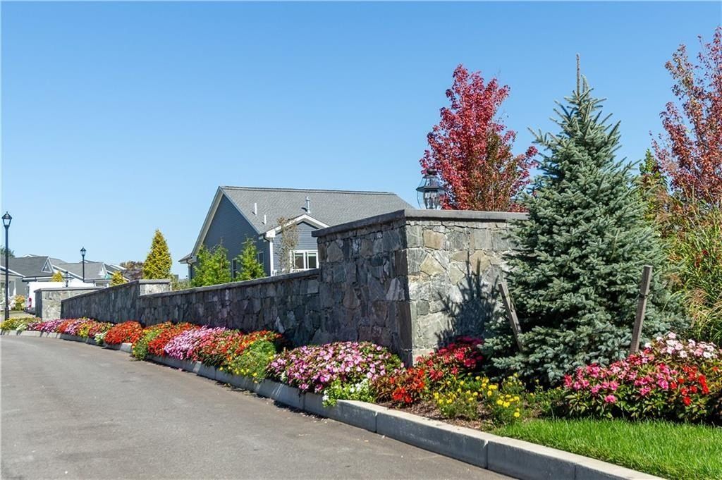 15 Hampton Road Unit 20. Coventry, RI 02816