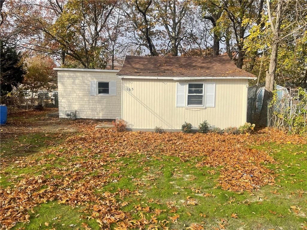 165 Canfield Avenue. Warwick, RI 02889