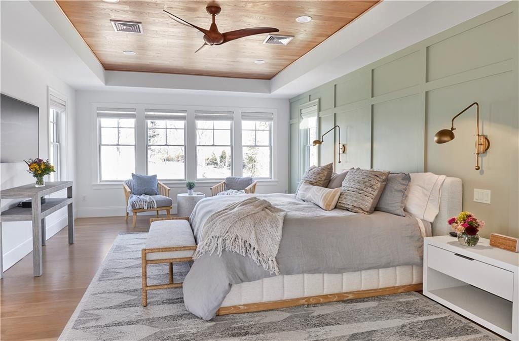 04 Carrs Lane. North Kingstown, RI 02852