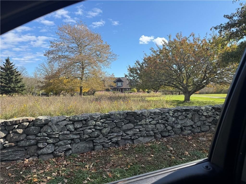 536 W Main Road. Little Compton, RI 02837