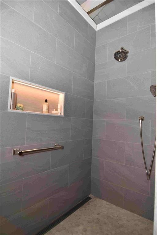 35 N Woods Trail. South Kingstown, RI 02879