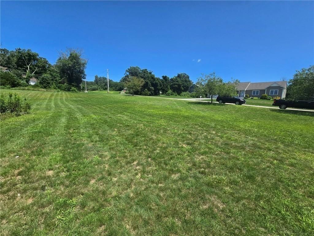 45 Pleasant View Drive. Hopkinton, RI 02832