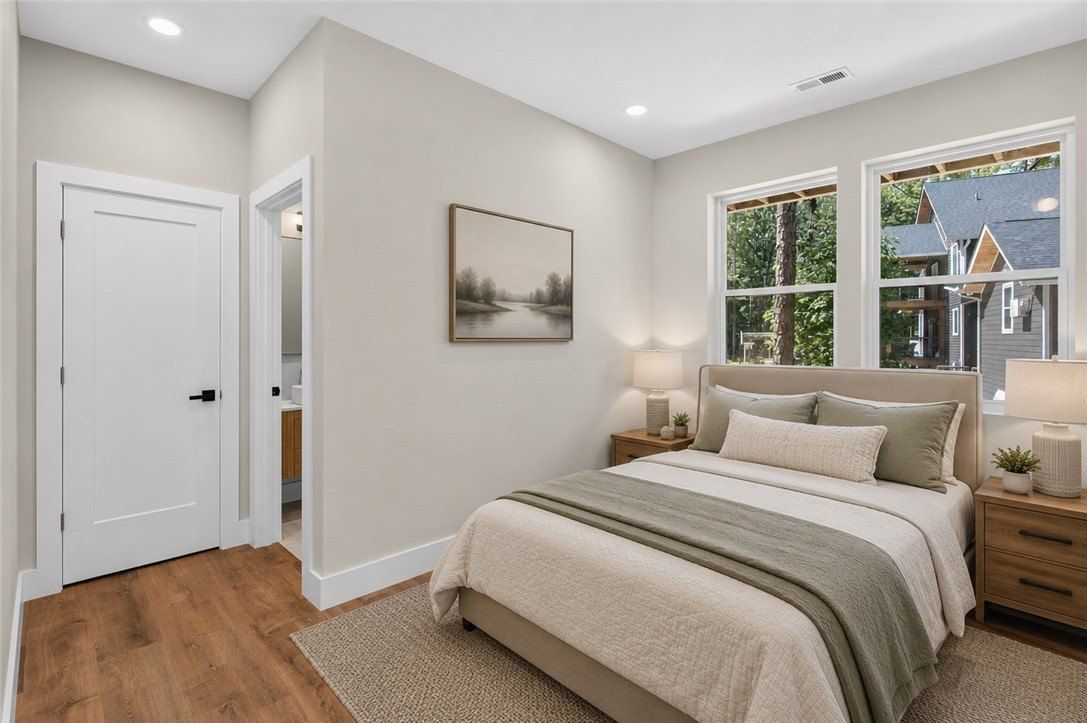 418 Tiger Lane. Westminster, SC 29693