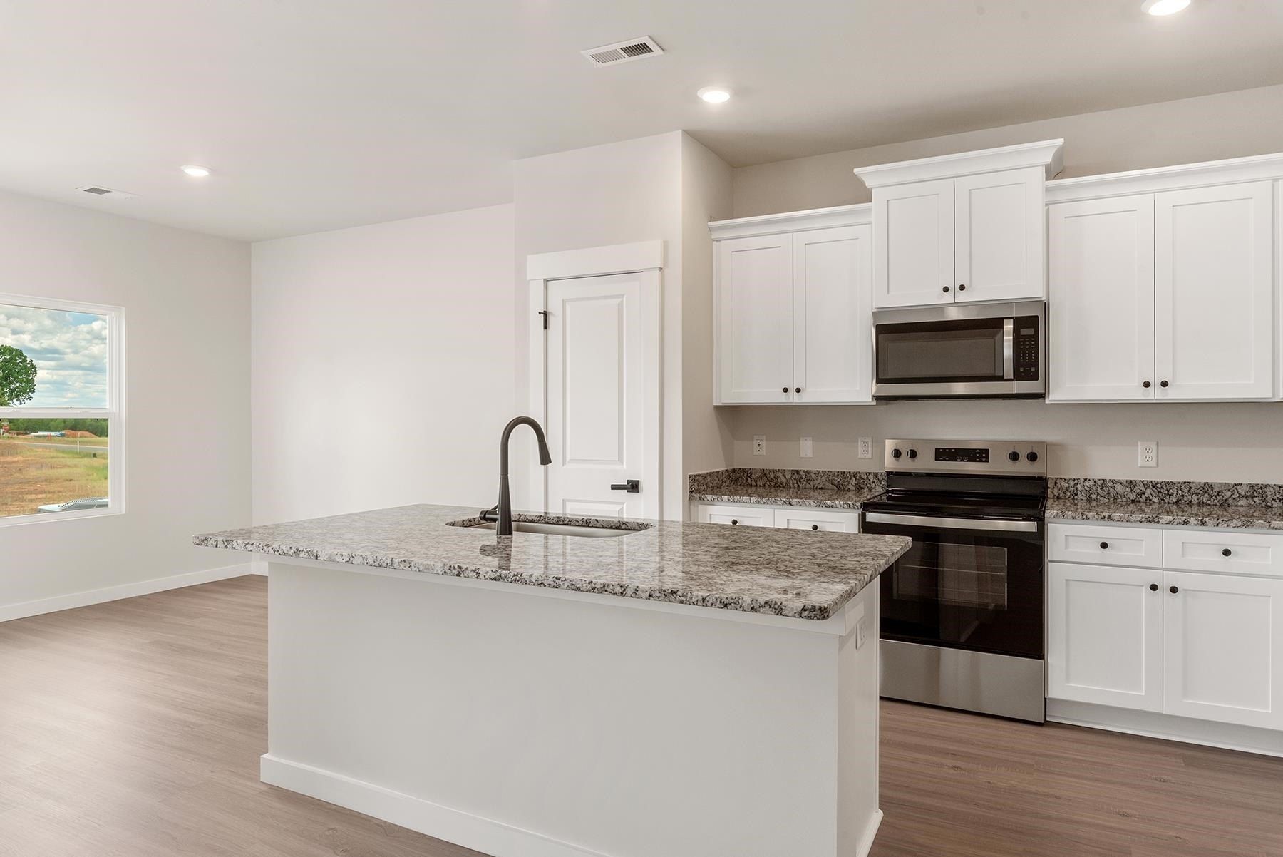 418 W Claywalk Road. Woodruff, SC 29388