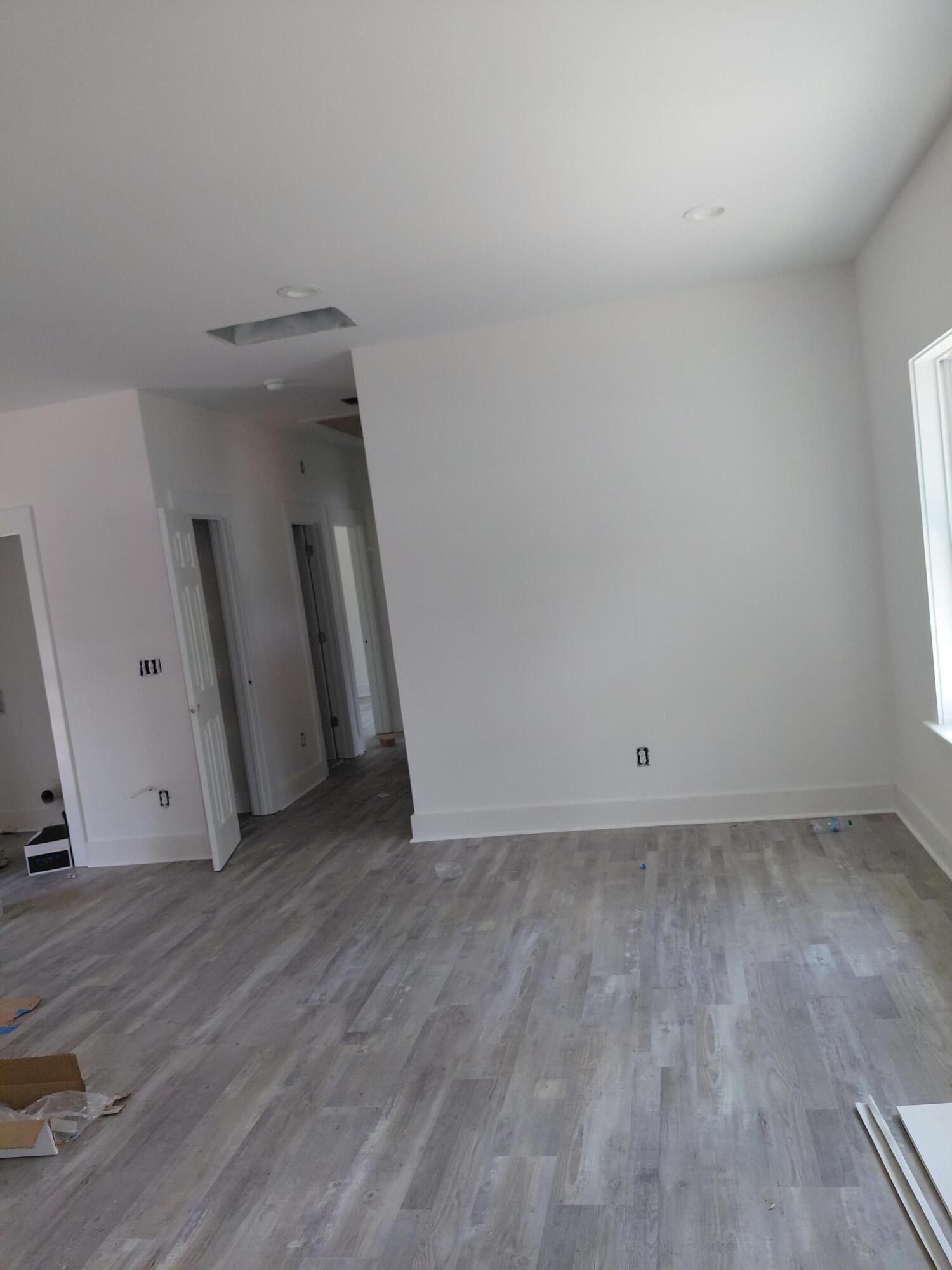 311 King Street. Walterboro, SC 29488