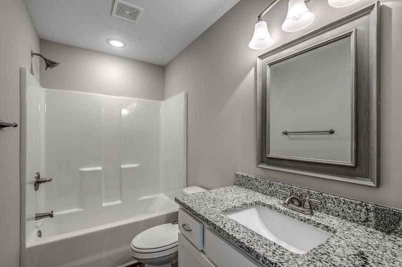 1272 Blue Moon Dr. Loris, SC 29569