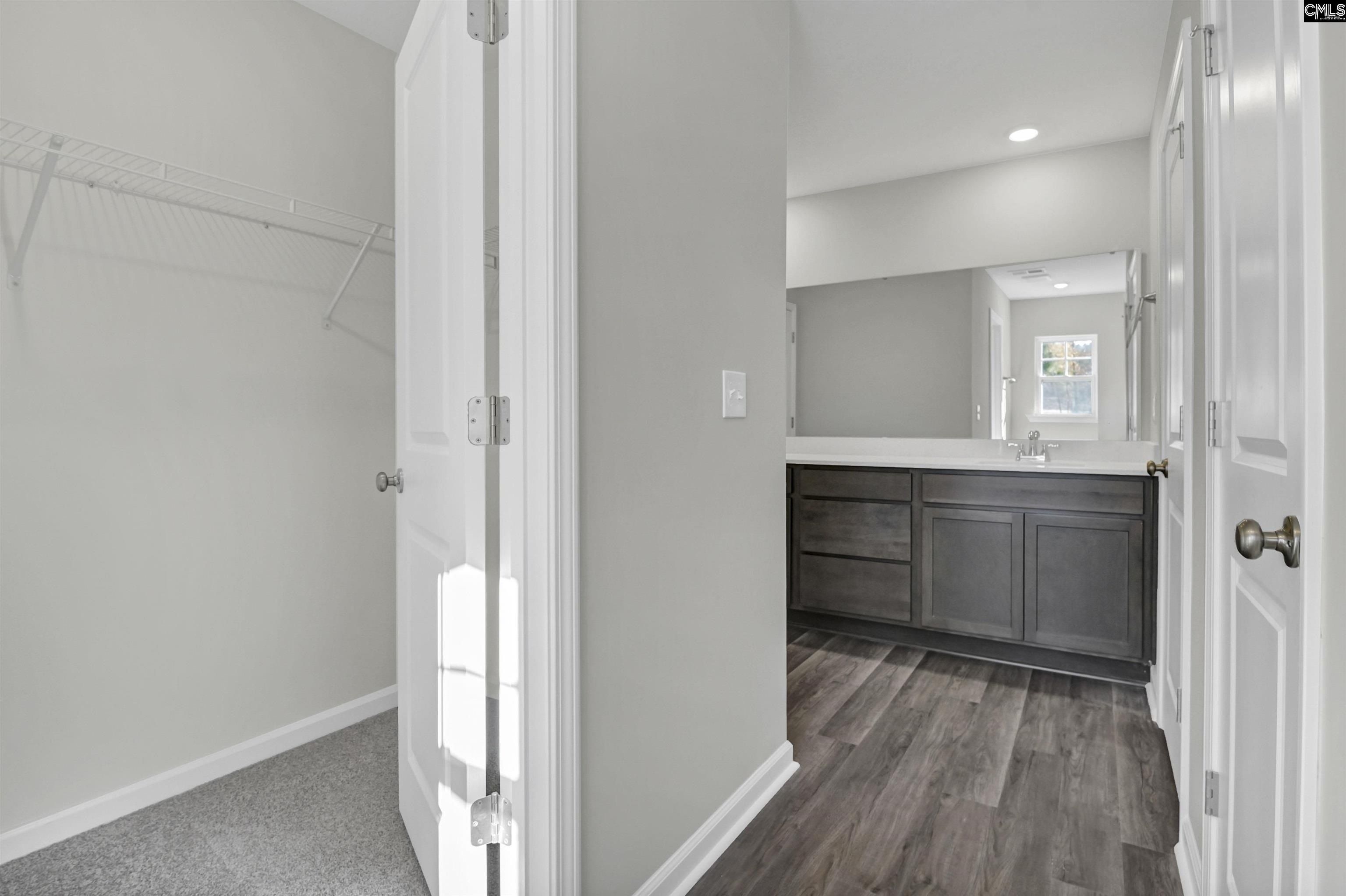 130 Middlesex Court. Lugoff, SC 29078