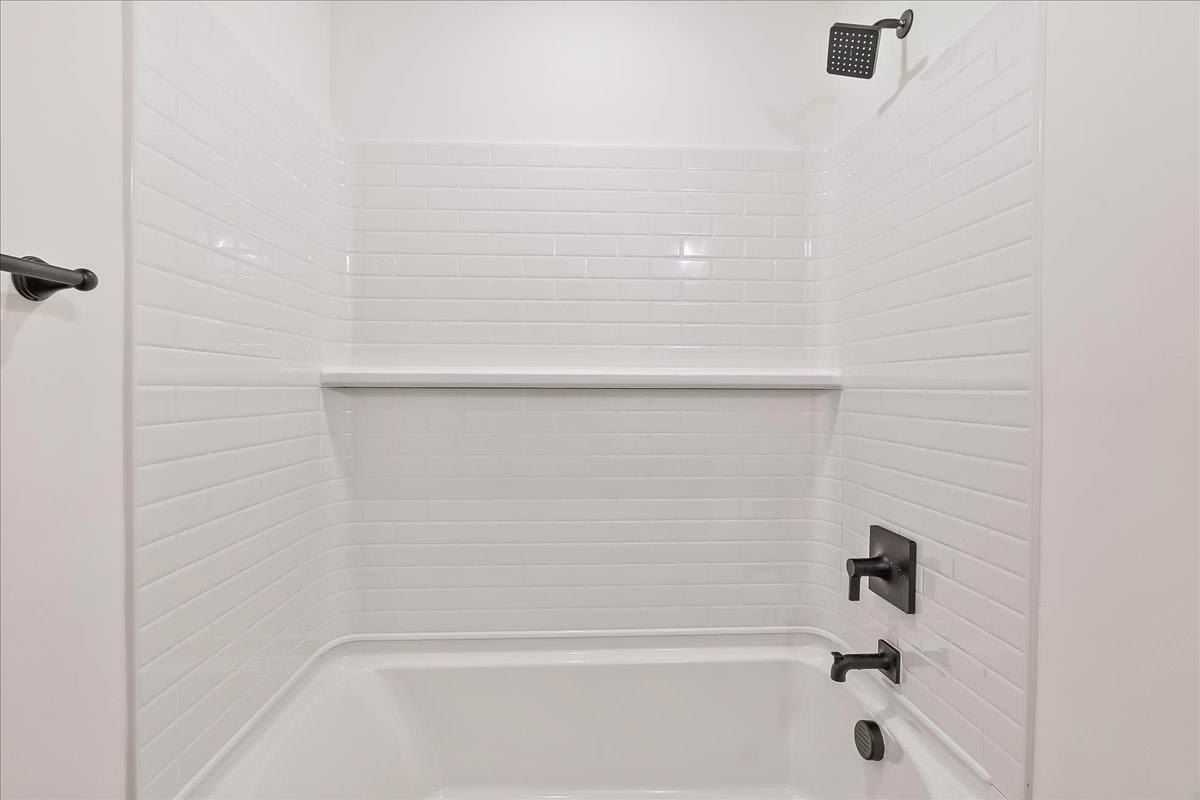 2057 Halton Oaks Drive. Spartanburg, SC 29303