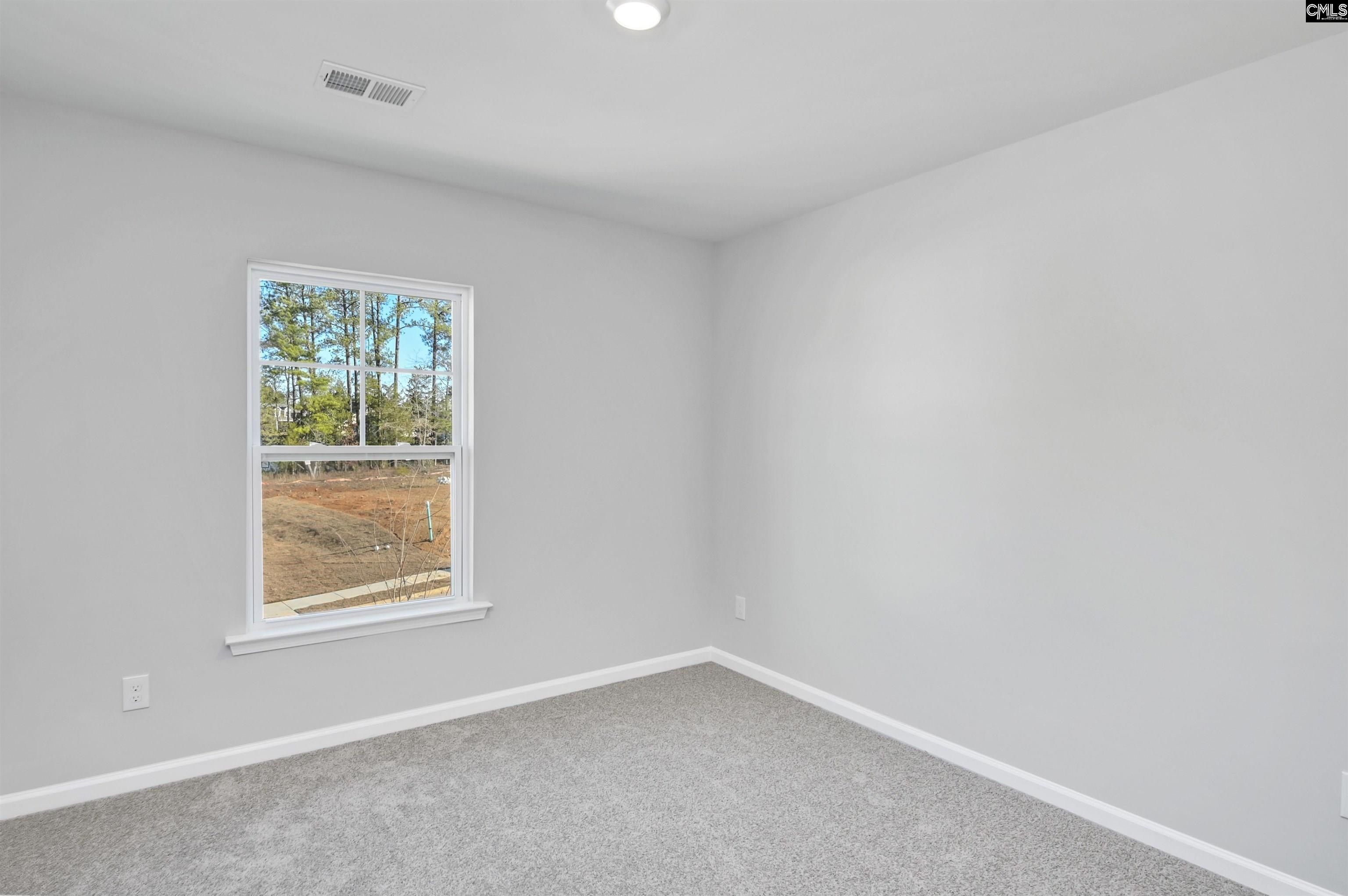 135 Middlesex Court. Lugoff, SC 29078
