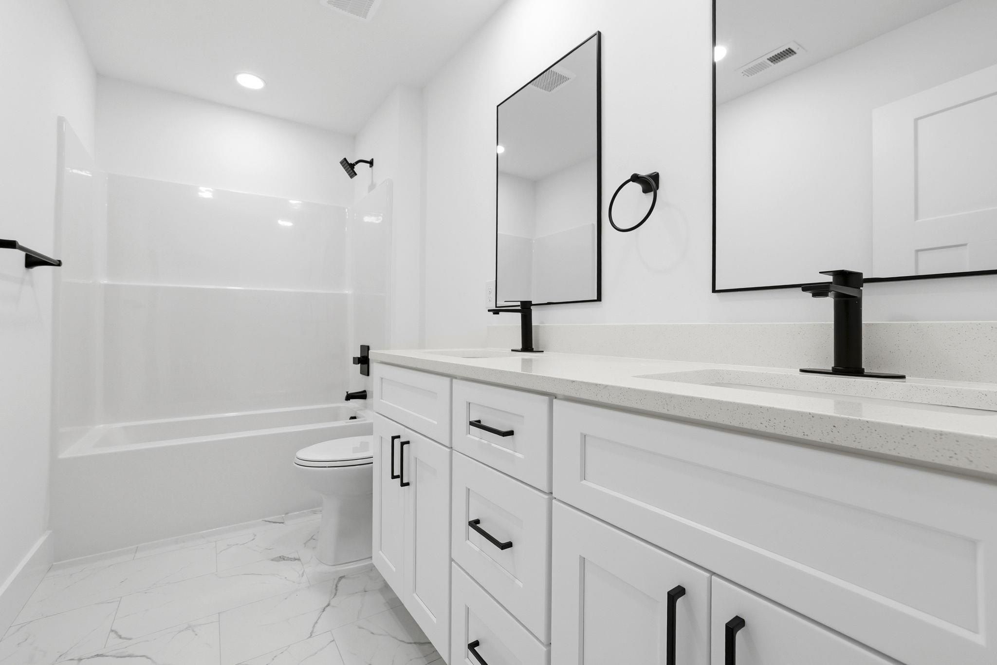 425 Ambiance Court. Spartanburg, SC 29301
