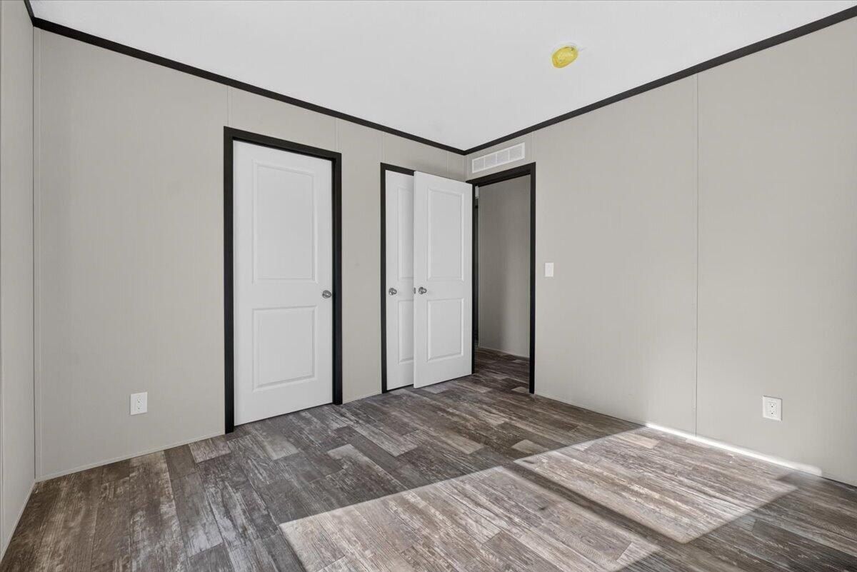 1818 Poplar Hill Drive. Cross, SC 29436
