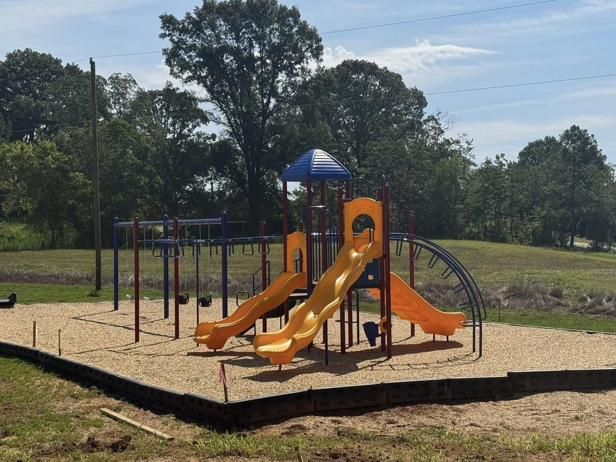 286 Castlebar Street. Woodruff, SC 29388