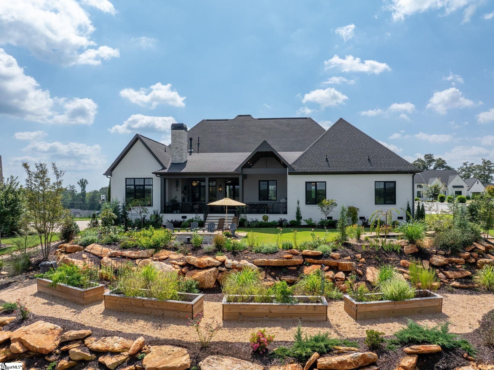 720 Castle Stone Drive. Moore, SC 29369