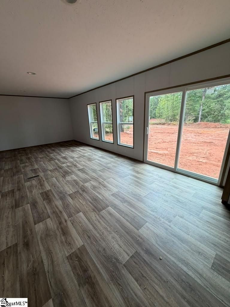 34 Foxfire Drive. Laurens, SC 29360