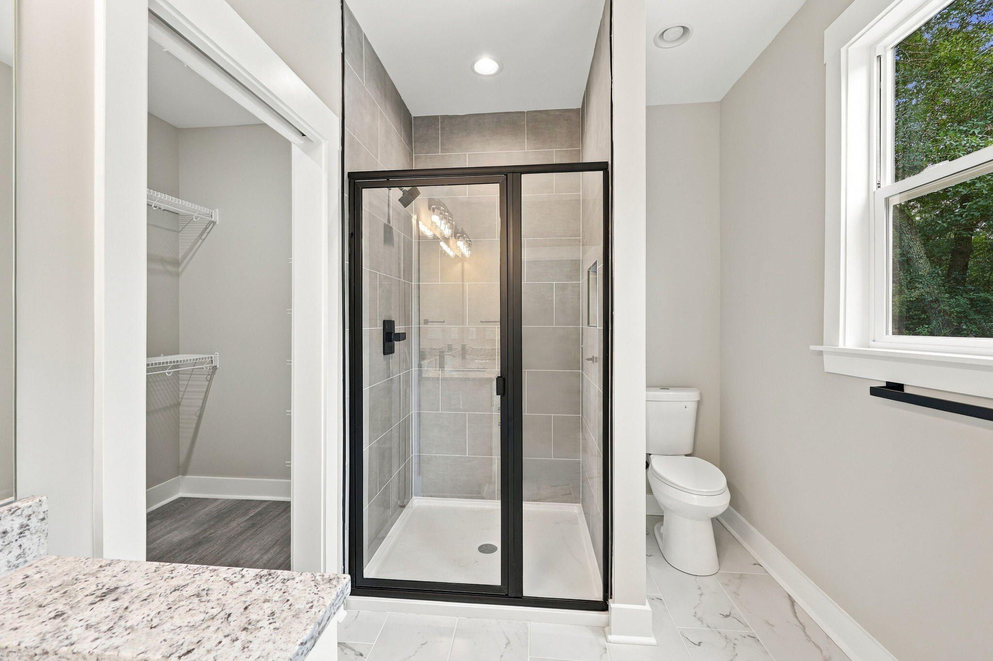 5722 Edison Avenue. Hanahan, SC 29410