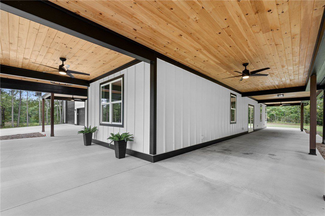 147 Mcalister Road. West Union, SC 29696