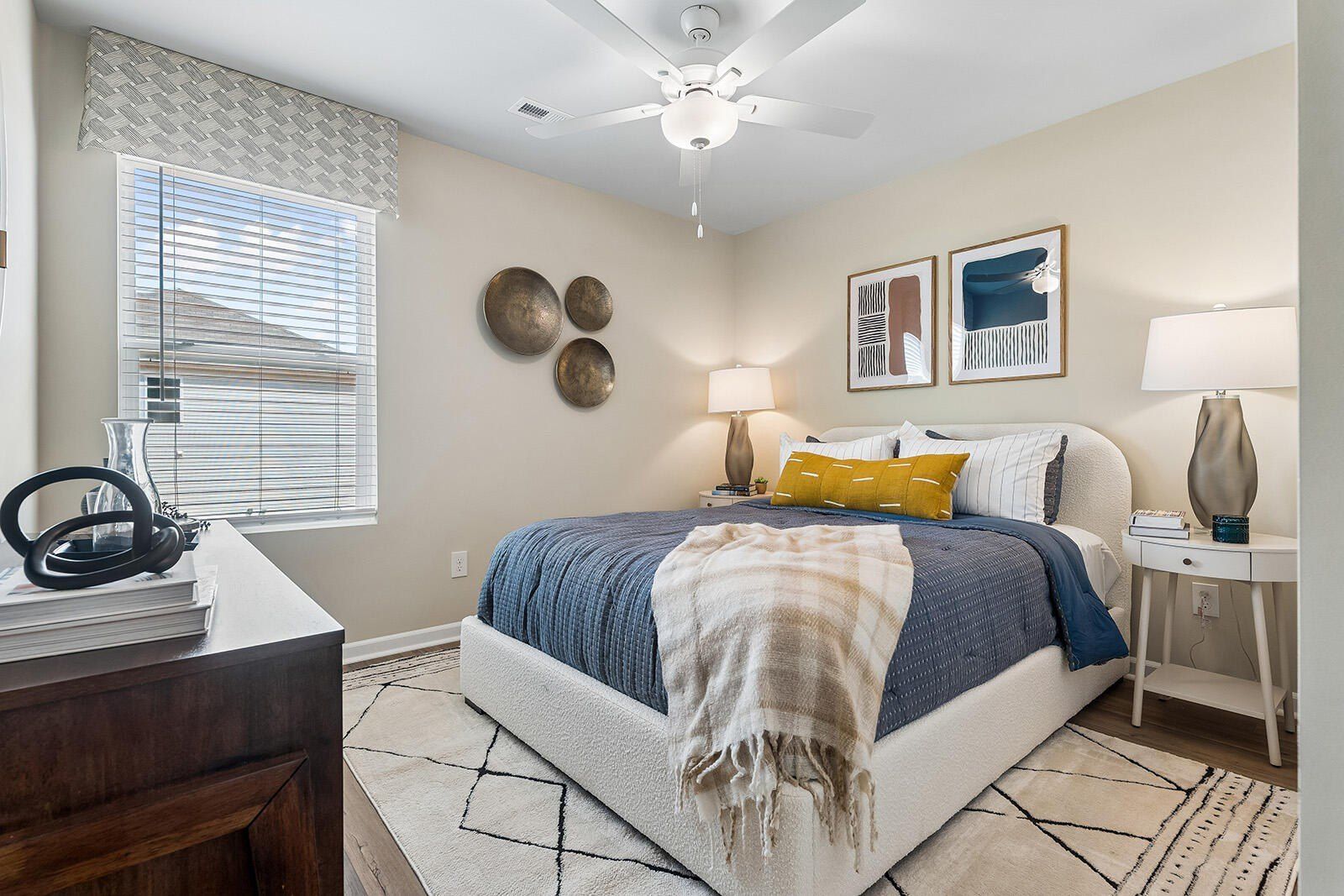 2175 Guernsey Lane. Summerville, SC 29483