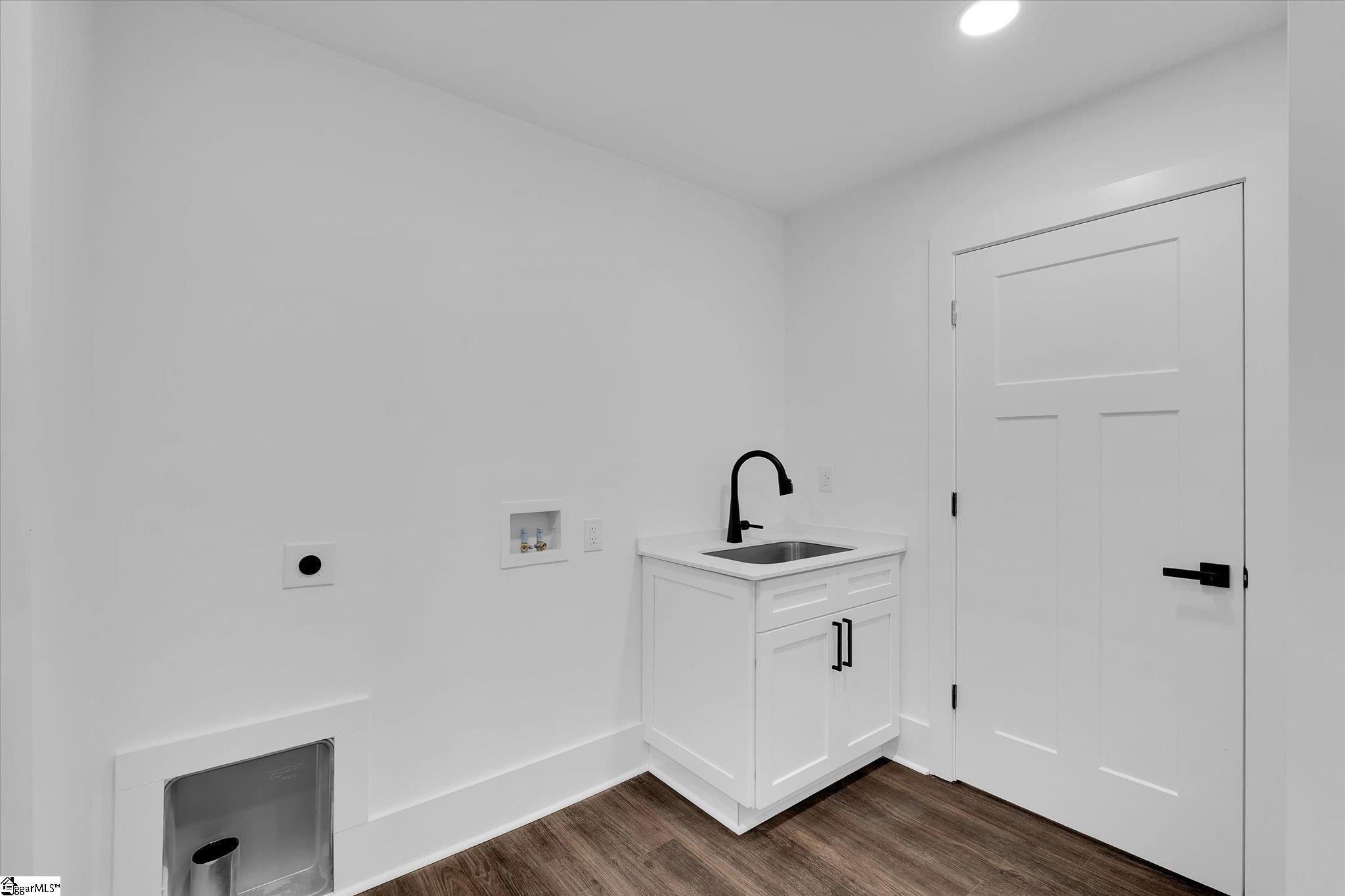 103 Bunker Lane. Westminster, SC 29693