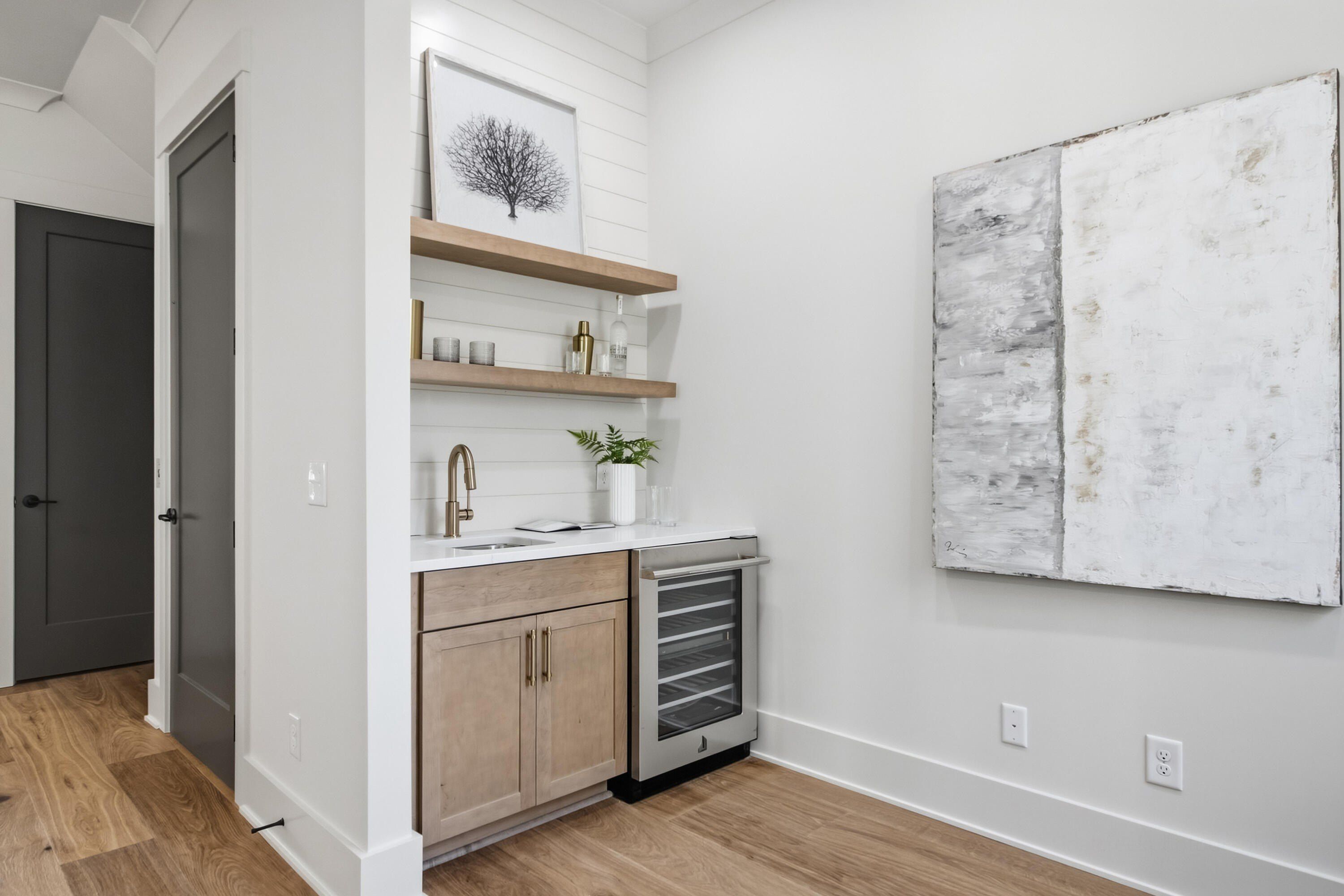 814 Curved Creek Court. Charleston, SC 29412