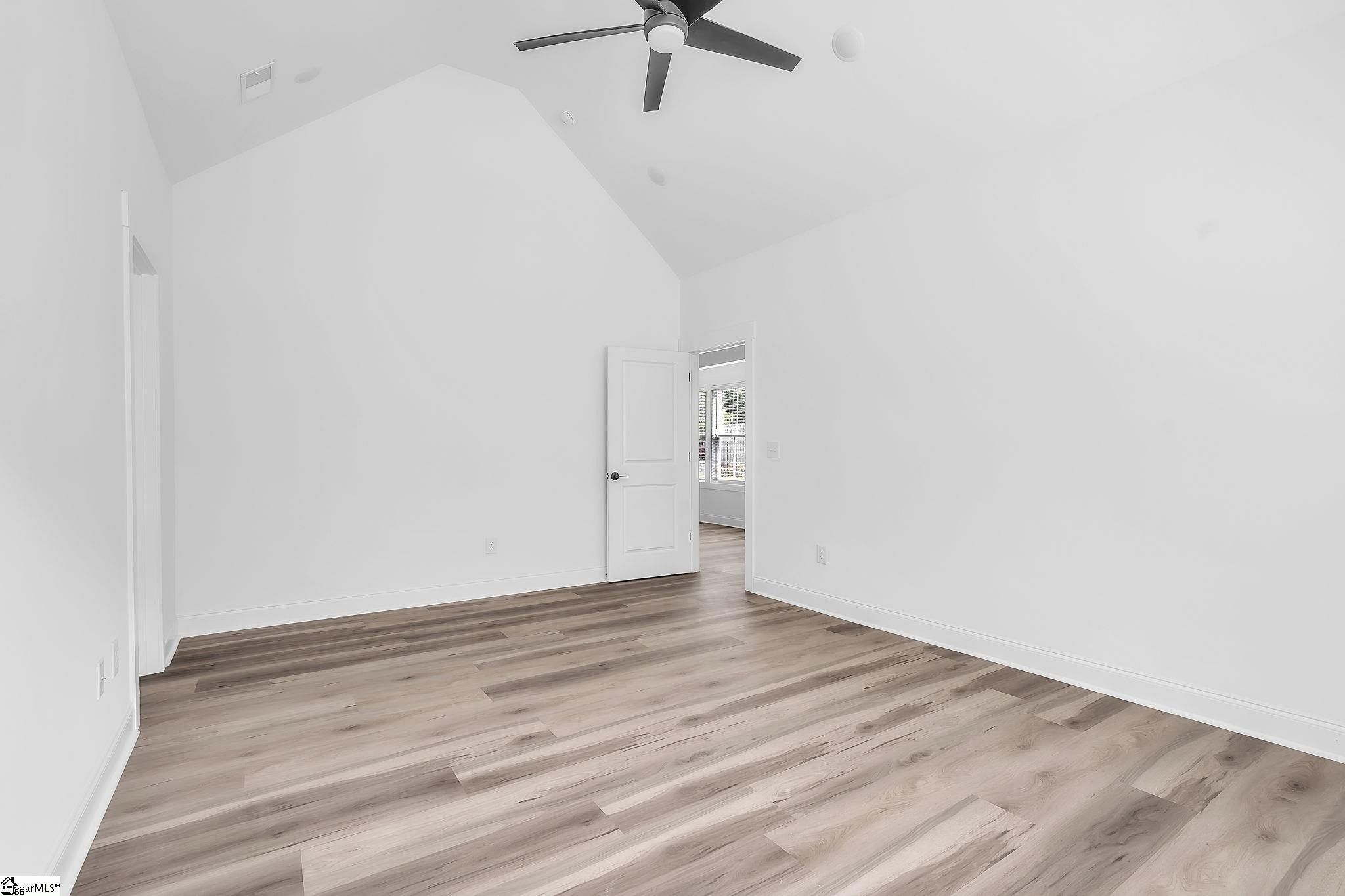 54 3Rd Avenue. Greenville, SC 29611