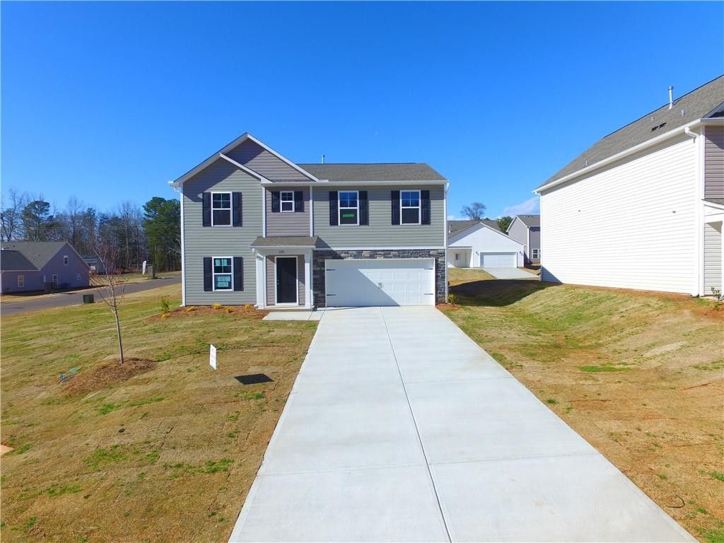 238 Wimbledon Way. Seneca, SC 29678