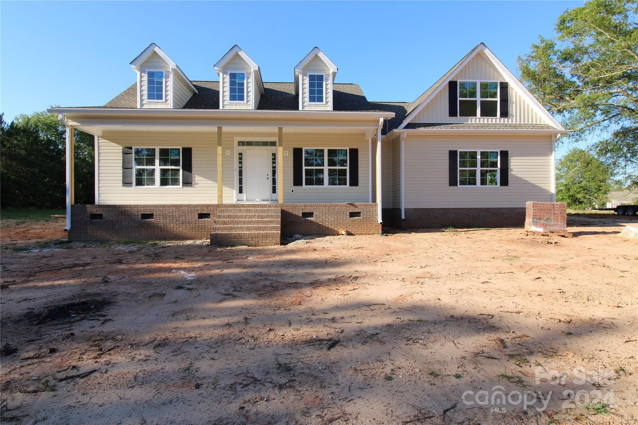 4631 Simpson Road. Edgemoor, SC 29712