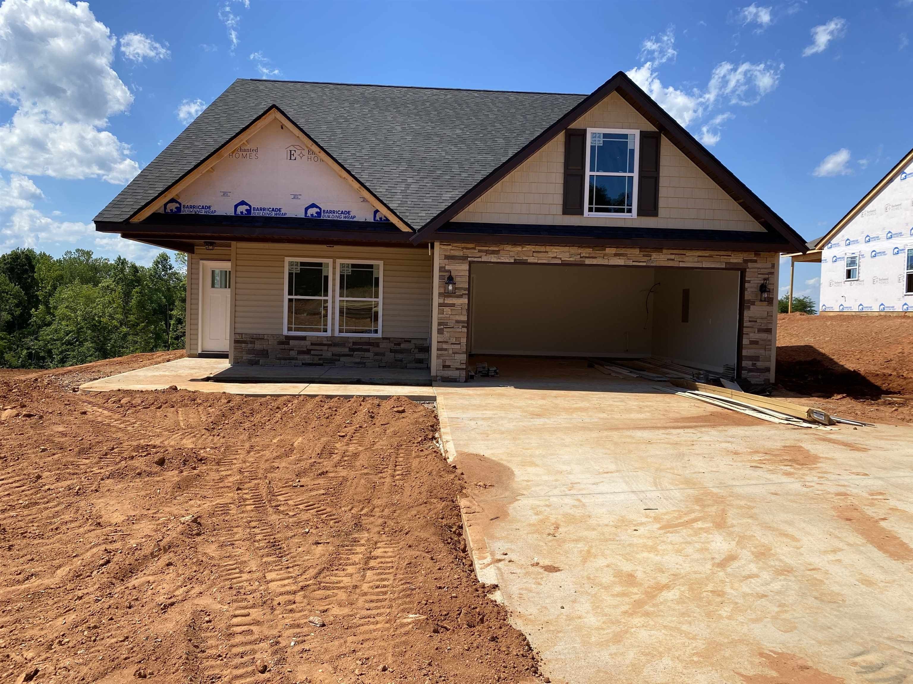 544 Fairlead Lane. Chesnee, SC 29323