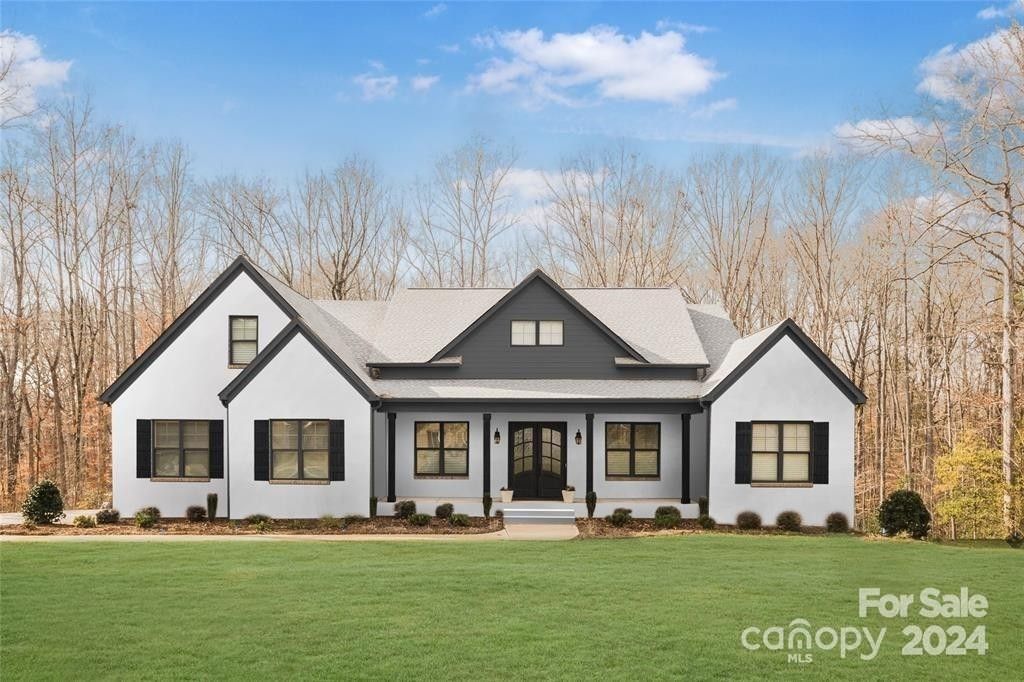 278 Triple Ponds Court. Clover, SC 29710