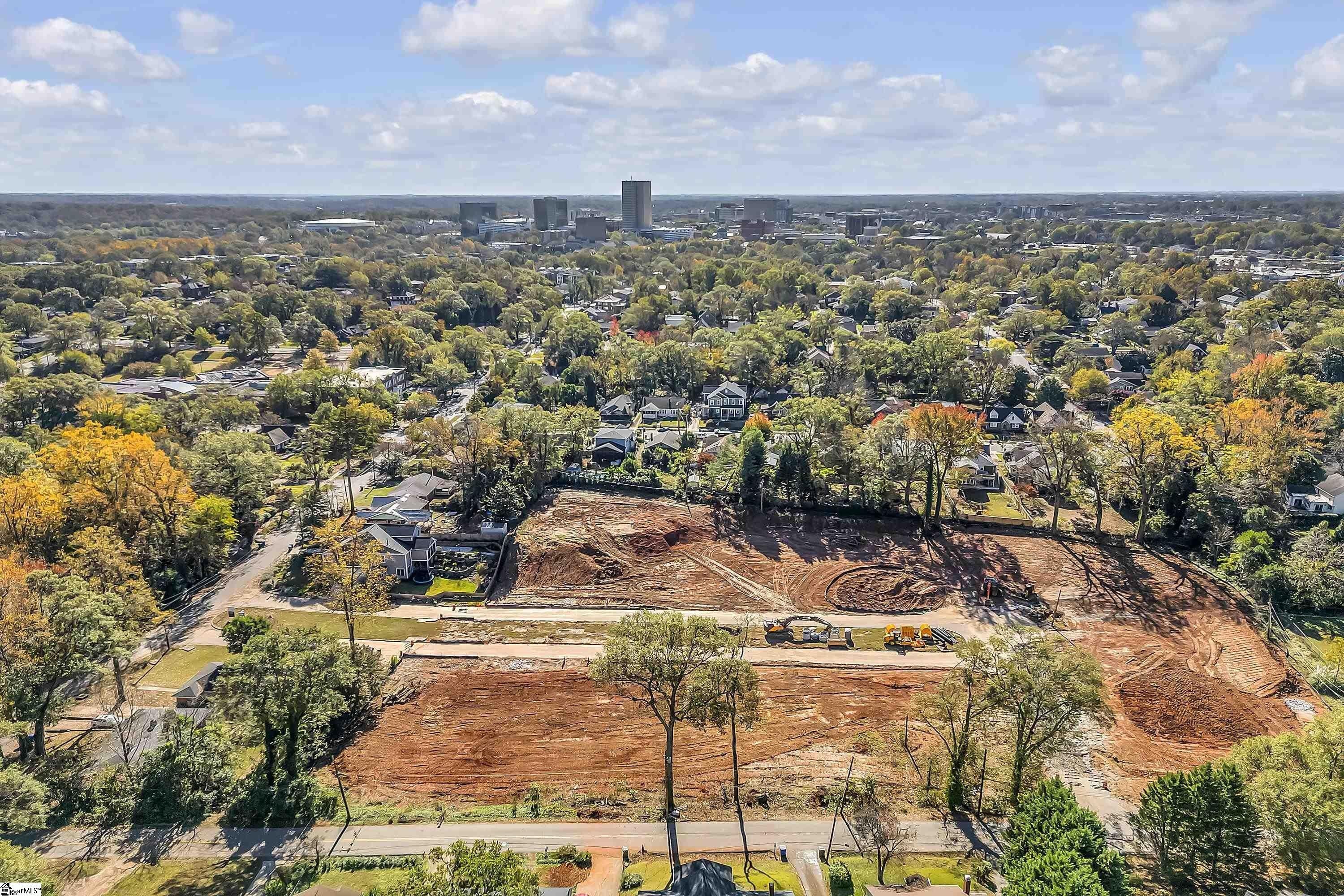 74 Mcneil Court. Greenville, SC 29609