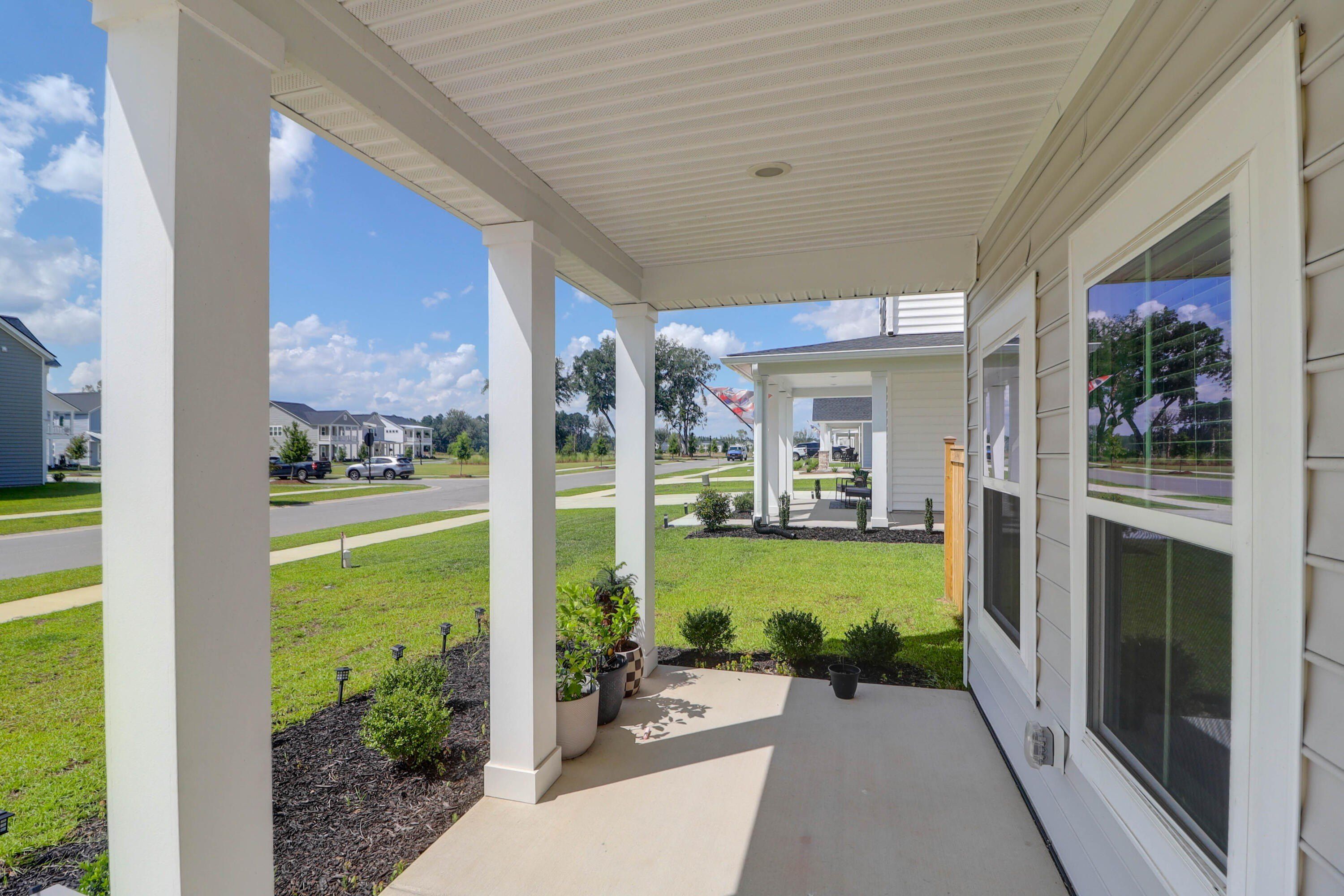 1888 Nola Run. Summerville, SC 29485