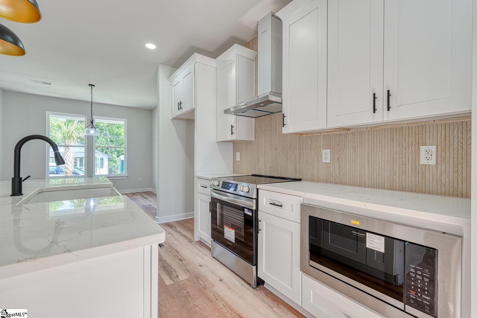 29 Pendleton Road. Greenville, SC 29611