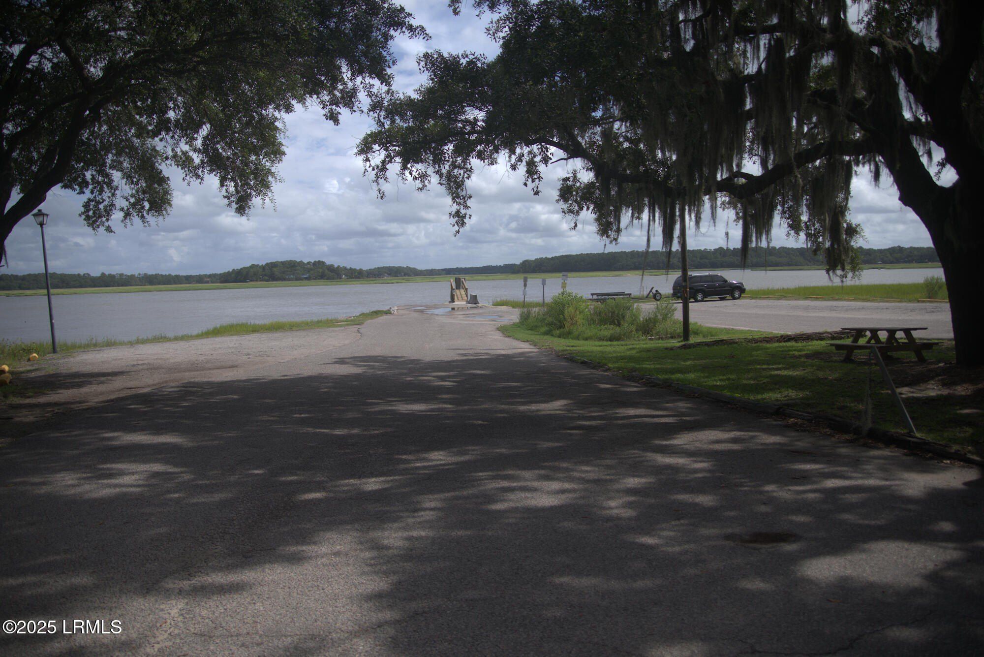 2013 Lafayette Street. Beaufort, SC 29902