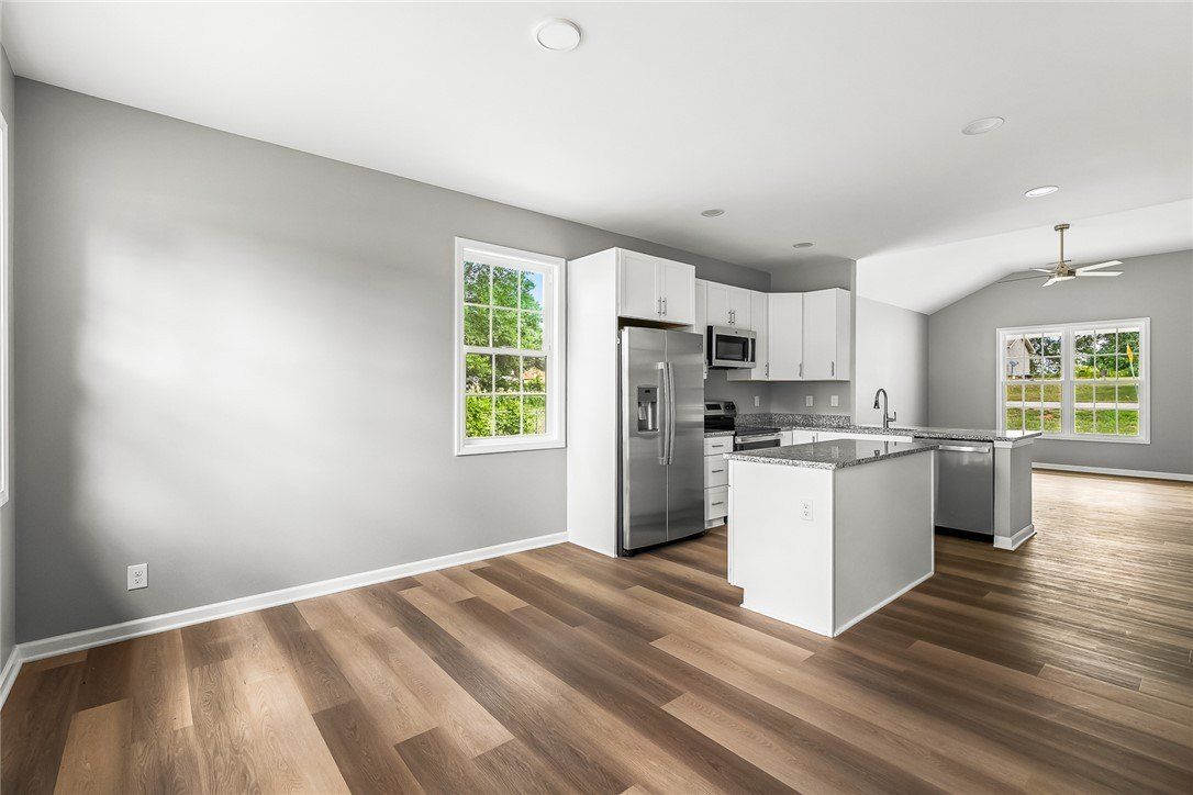 216 Cloverhill Drive. Anderson, SC 29624