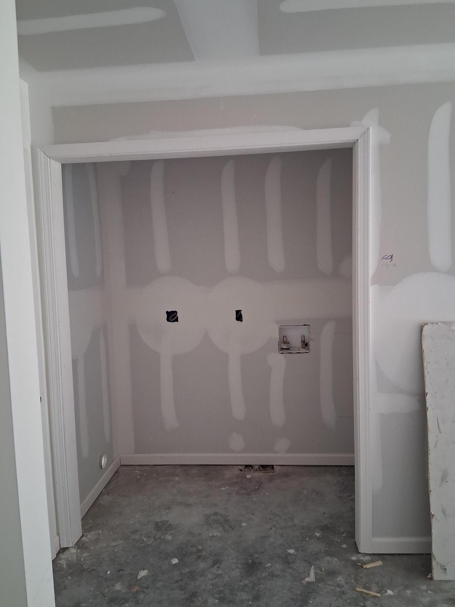 36 Youmans Lane. Smoaks, SC 29481