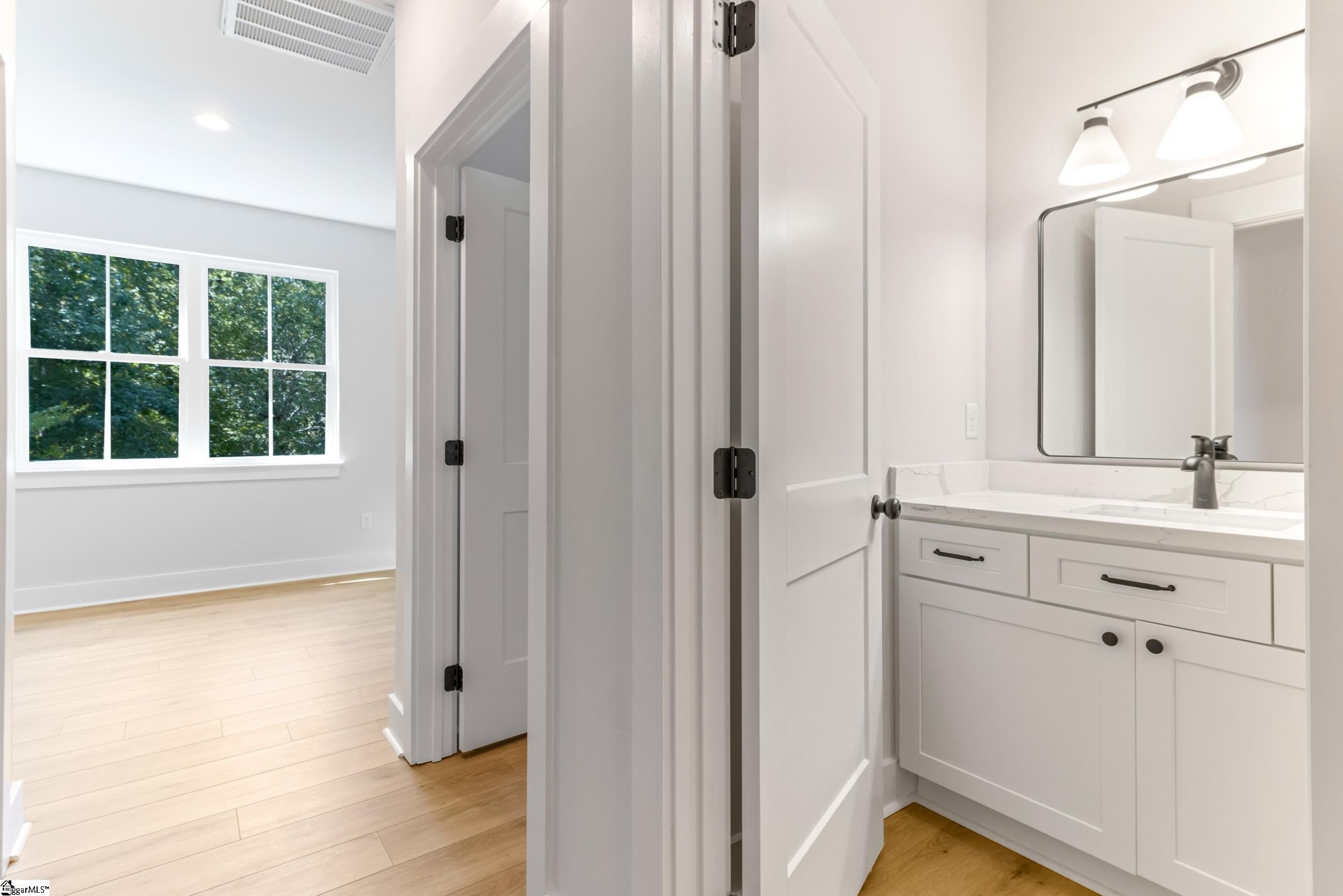 772 White Horse Road Extension. Travelers Rest, SC 29690