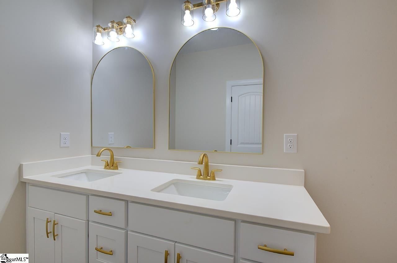 114 Cumbahee Trail. Greenville, SC 29611