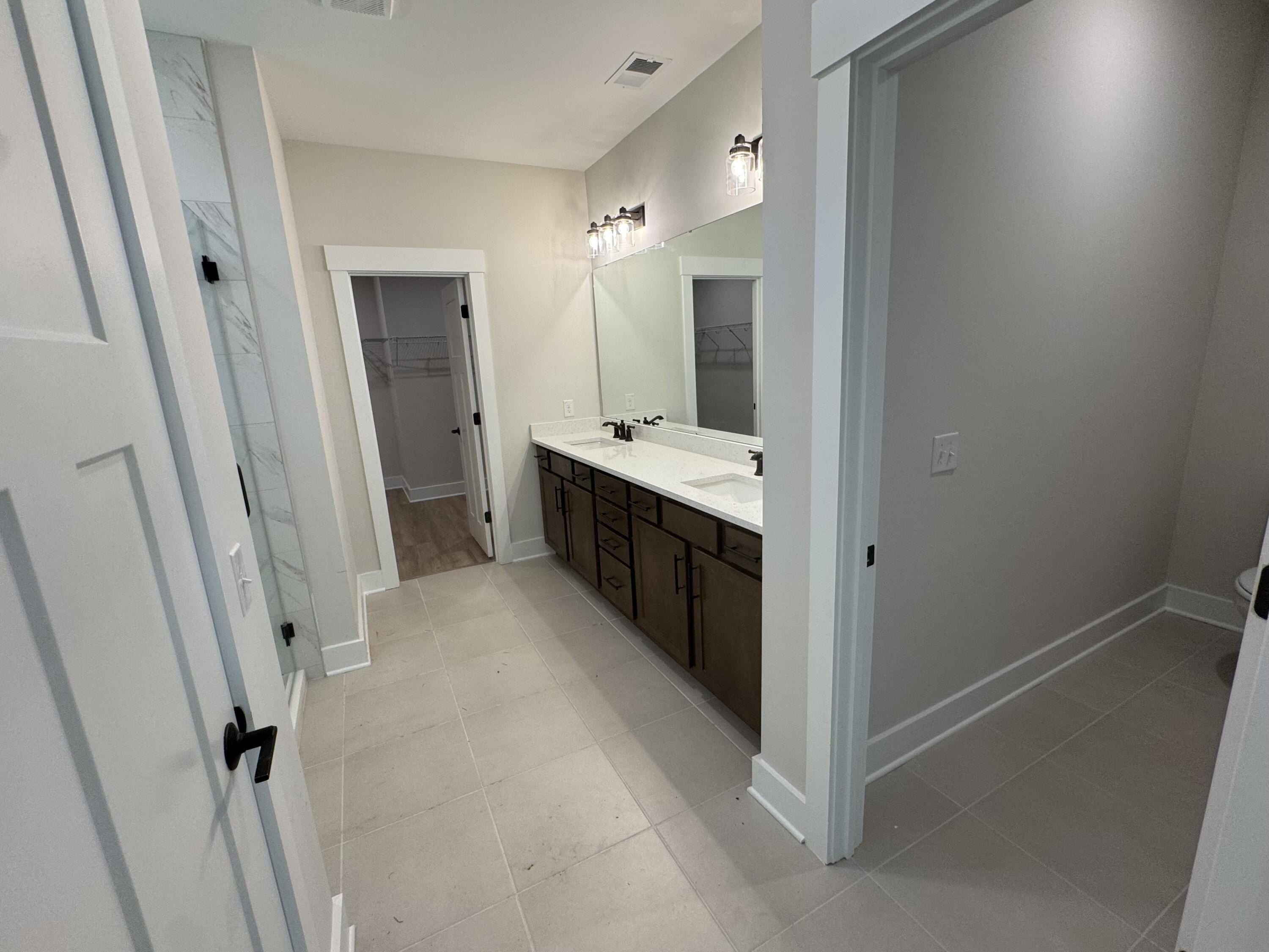 1956 Central Avenue. Summerville, SC 29483