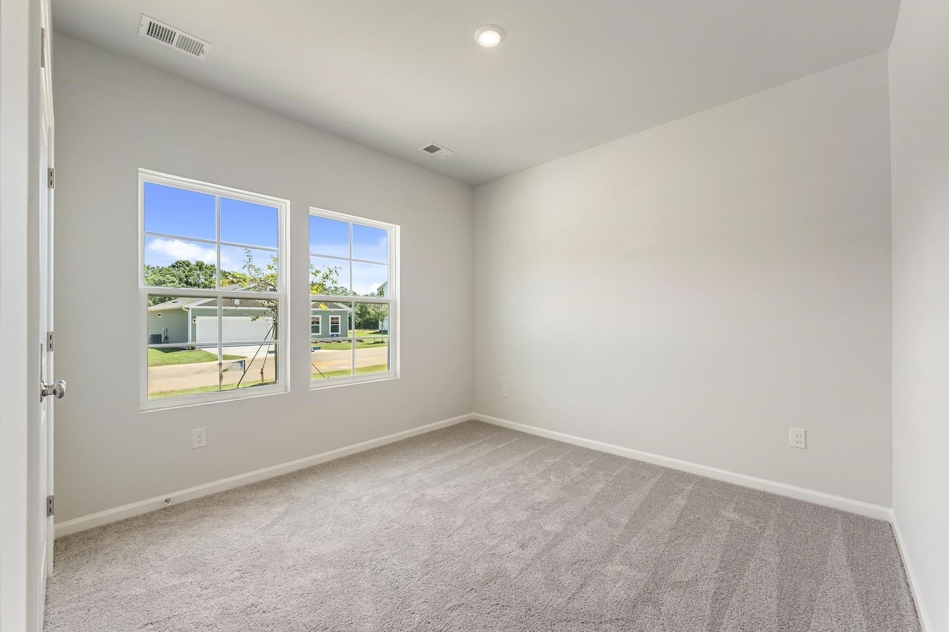 5031 Burke Meadows Run. Chesnee, SC 29323