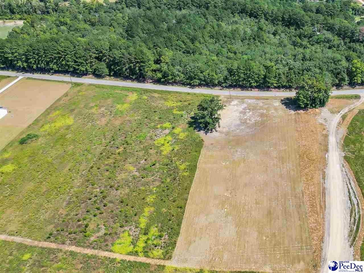 5832 Clearbrook Rd. Effingham, SC 29541