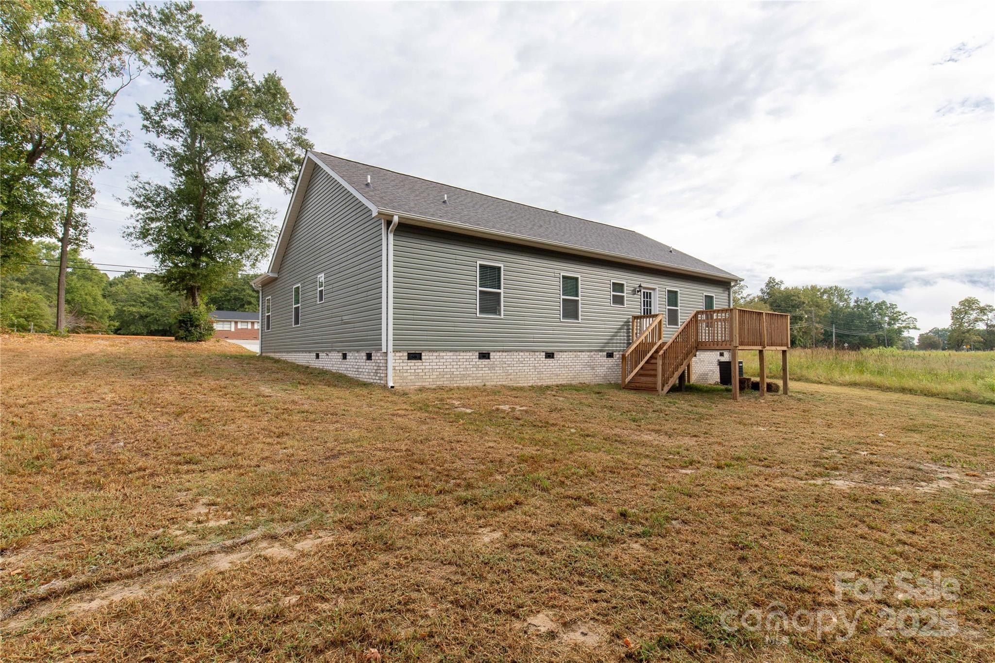 325 East Street. Heath Springs, SC 29058