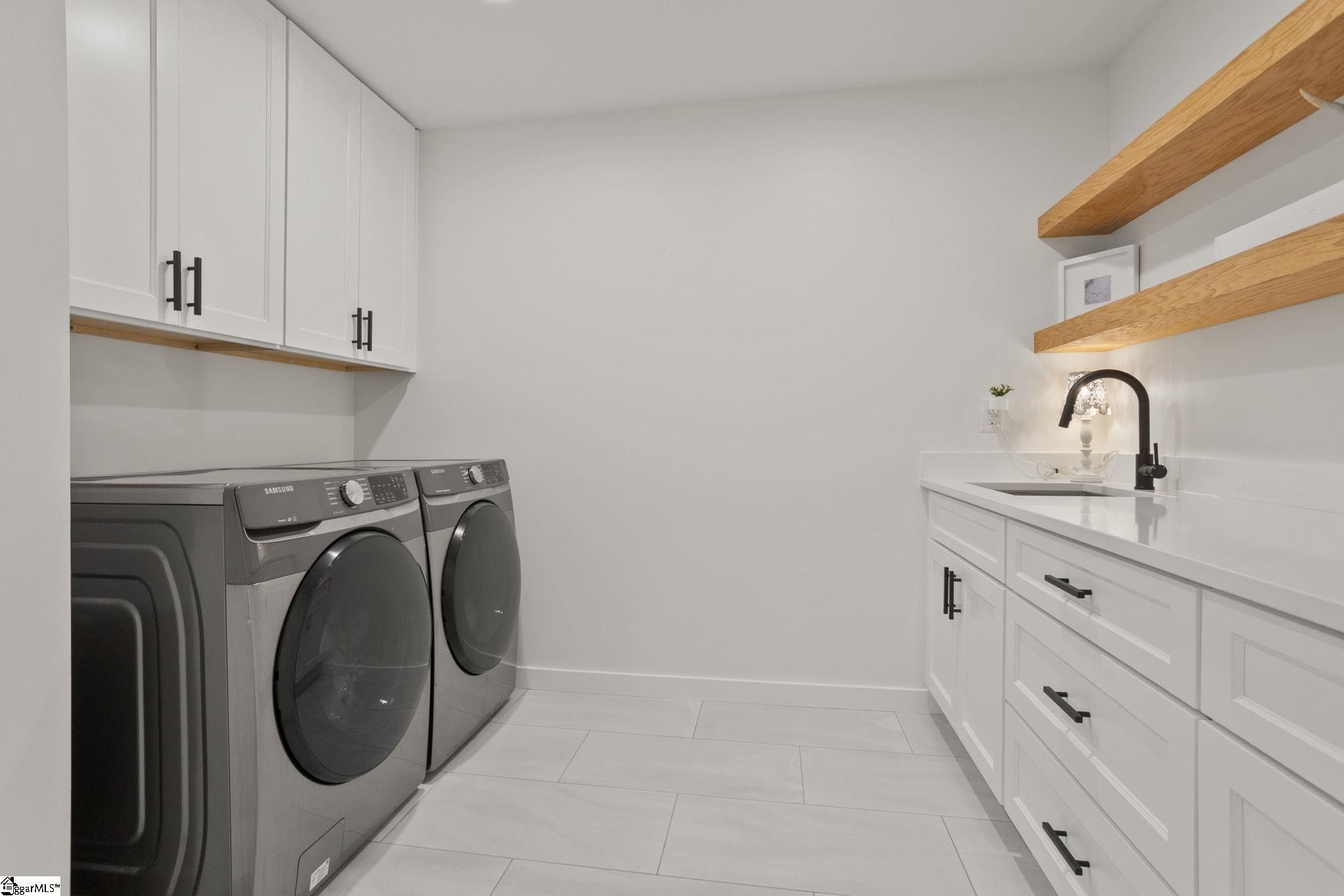 10 Fort Prince Court. Wellford, SC 29385