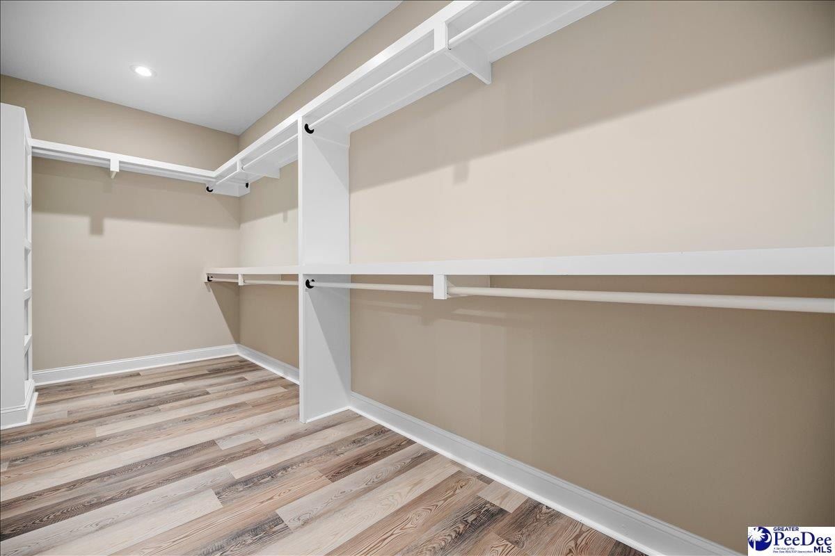 2161 Bonnie. Florence, SC 29501