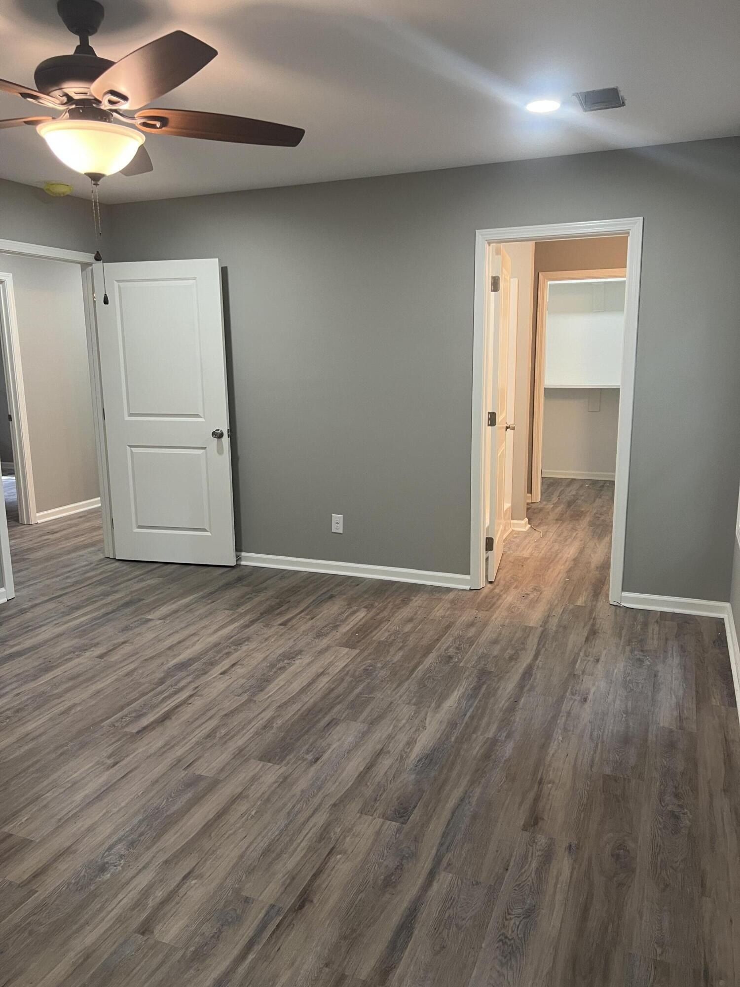 13 Woodlawn Avenue. Sumter, SC 29150