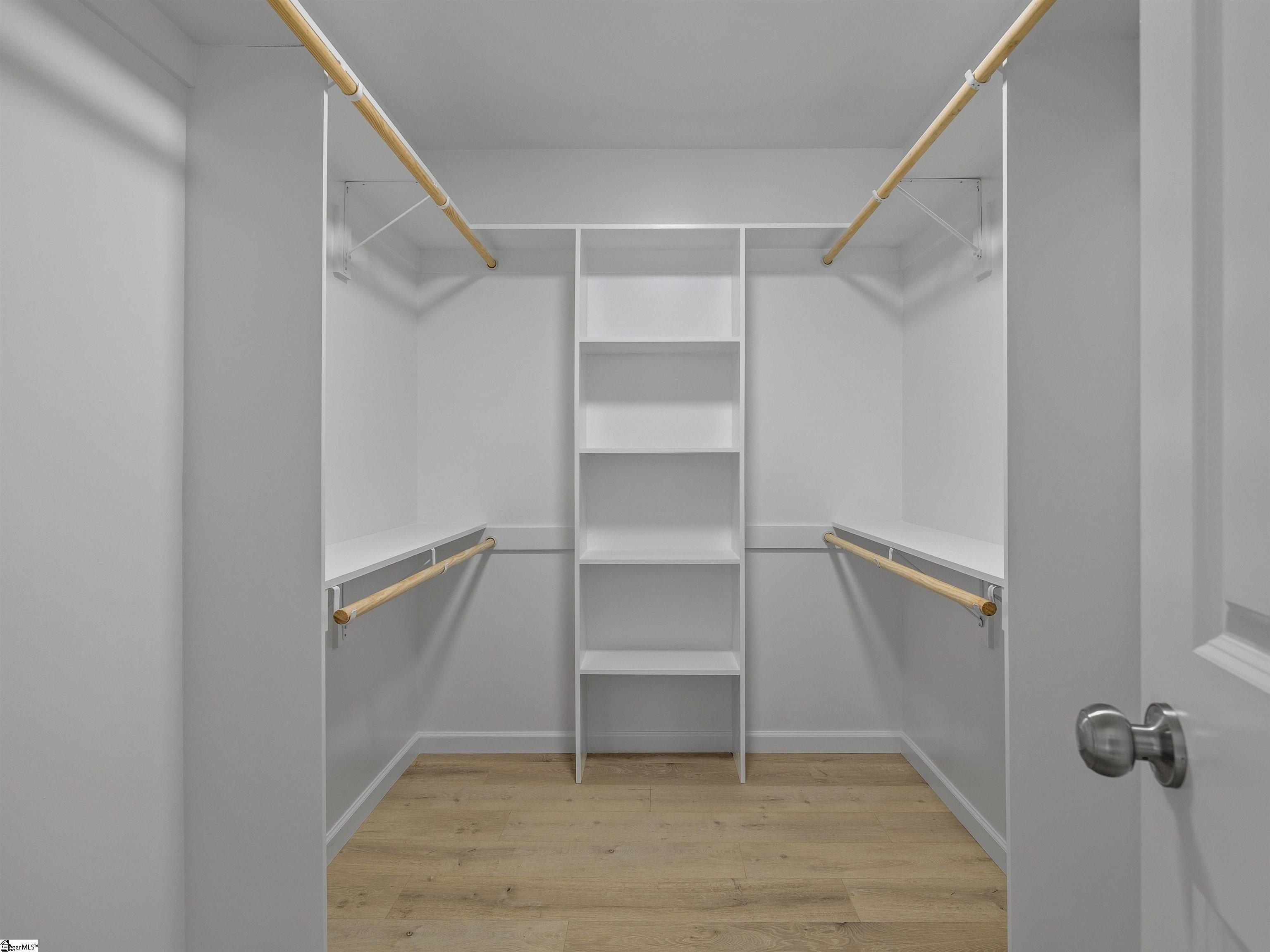 3 Robinsview Lane. Spartanburg, SC 29301