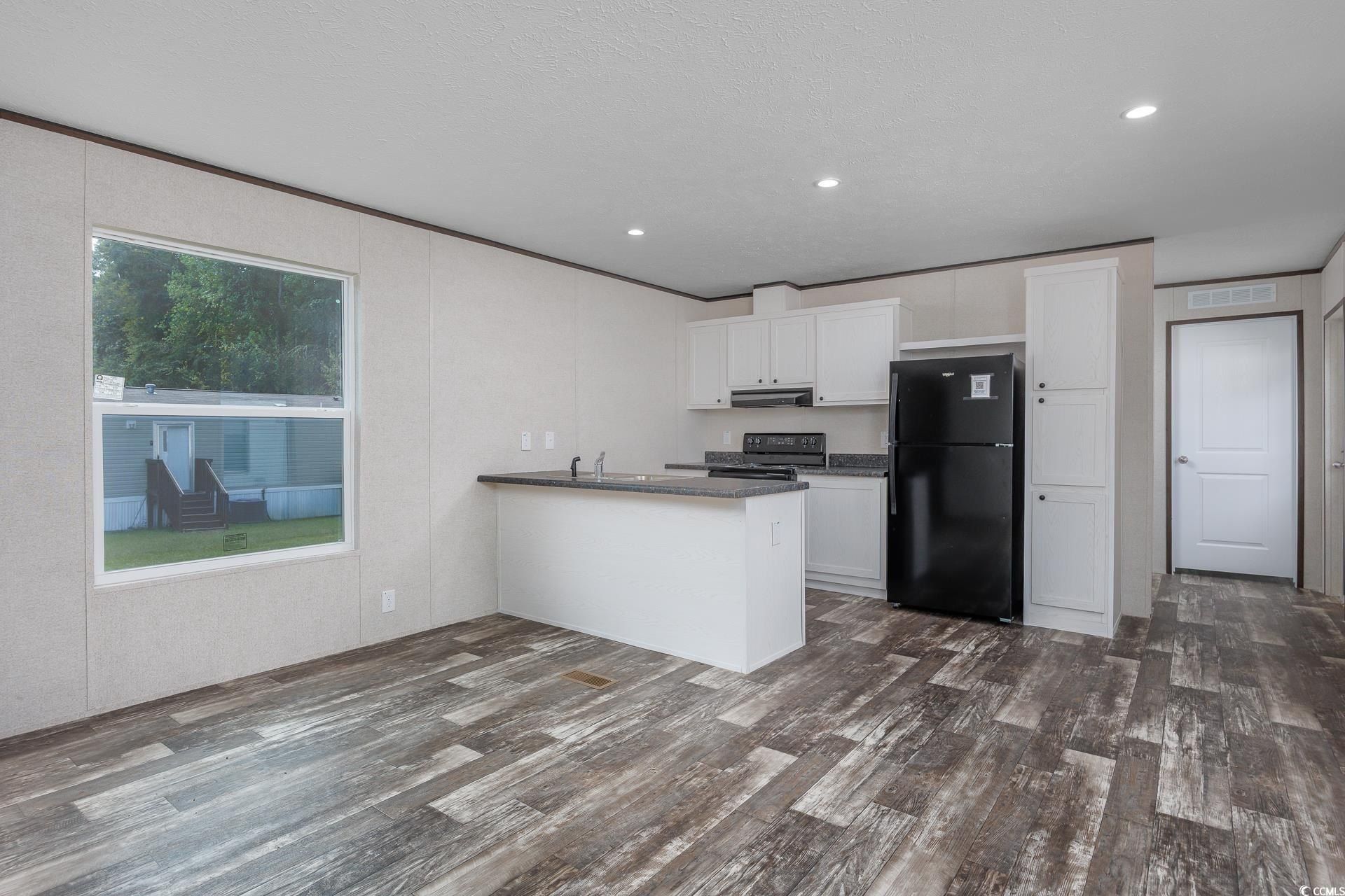 122 Lida Lane. Loris, SC 29569